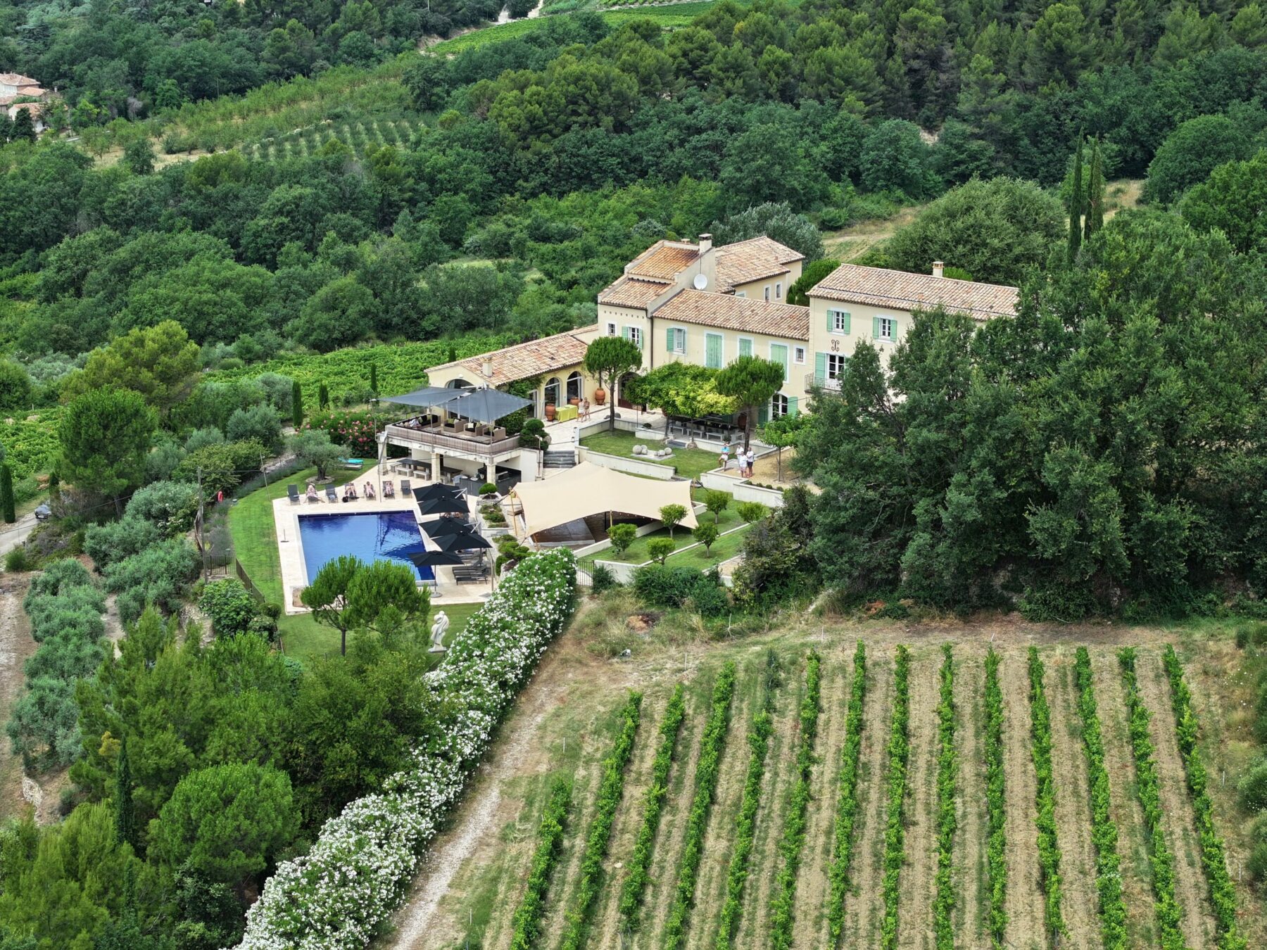 Discover Venasque: A Medieval Gem in the Heart of Provence